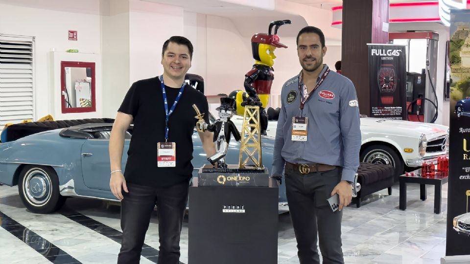 Jesús Salgado de Fullgas y Fernando Sampieri de Pieri Gallery.