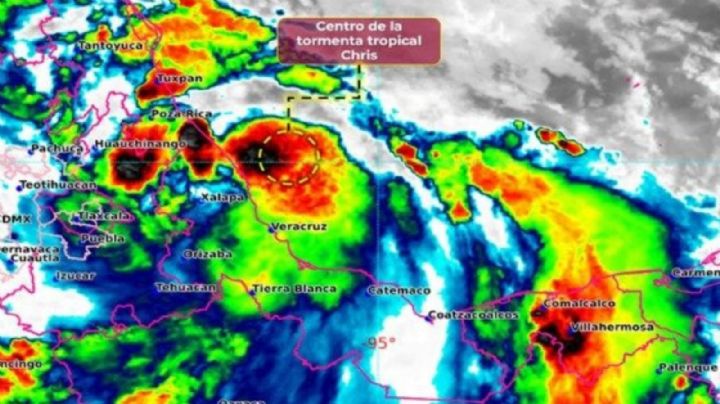 Depresión tropical tres evoluciona a tormenta Chris; impactará a Veracruz esta noche