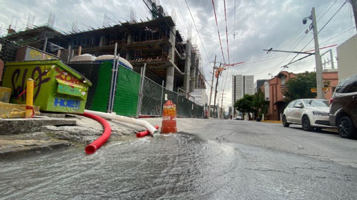Piden que municipio actúe y cuide el venero en obra de Vía Zócalo