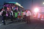 Tráiler choca contra camión urbano y deja un lesionado en Escobedo