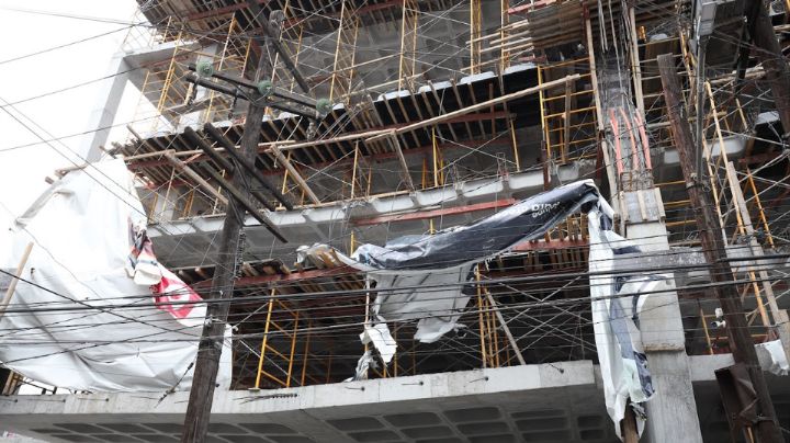¡Aléjate de muros y árboles! Prevén rachas de viento y torbellinos en Monterrey