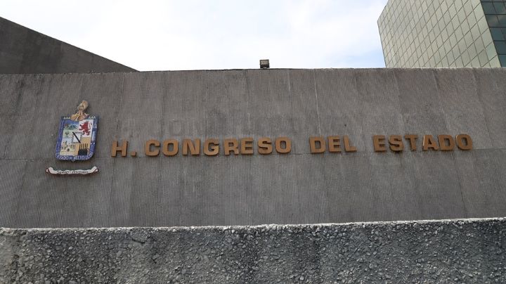 Samuel García y Legisladores incumplen con mejoras a edificio del Congreso