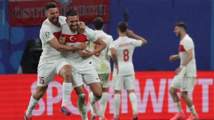 Eurocopa: Turquía no falla ante Austria y avanza a los Cuartos