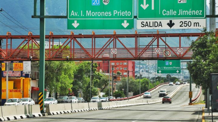 Cierran puente en avenida Morones Prieto por desplazamientos en muros