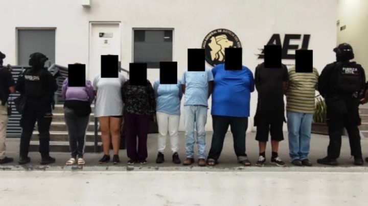 Detienen a 4 hombres y a 4 mujeres en Monterrey por posesión de armas y drogas