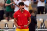 Carlos Alcaraz asegura medalla en París 2024