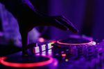 La disrupción de la industria musical: streaming, inteligencia artificial y nuevas formas de consumo