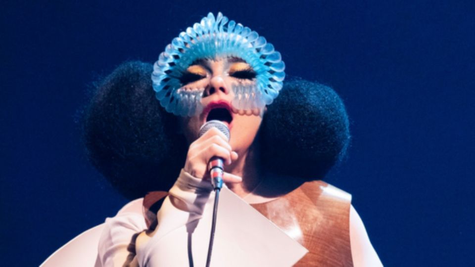Una de de las canciones de Björk esta entre la lista.