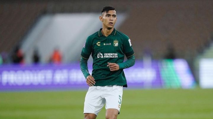 Rayados contrata de último minuto a Fidel Ambriz