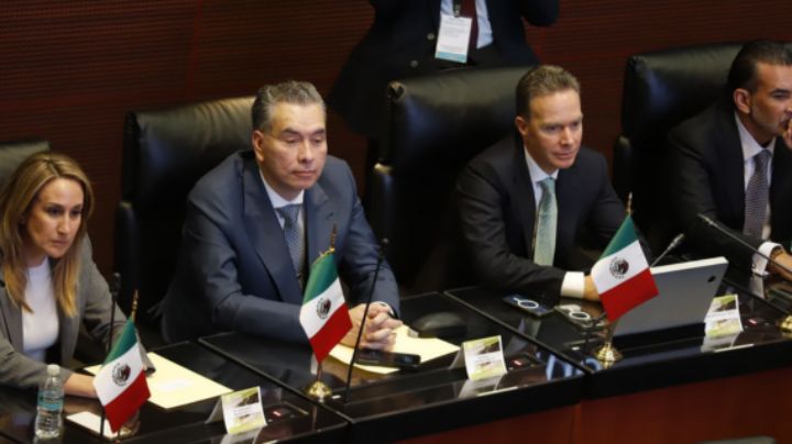 Toman protesta a diputados federales electos de Nuevo León