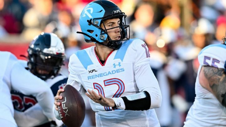 NFL: Luis Pérez, quarterback de origen mexicano, firma con Los Angeles Chargers