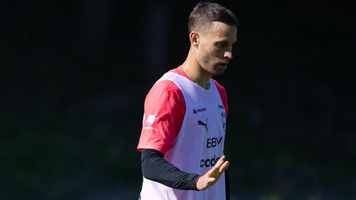 Rayados: Canales al parejo casi toda la práctica; Meza entrena a pesar de rumores de salida