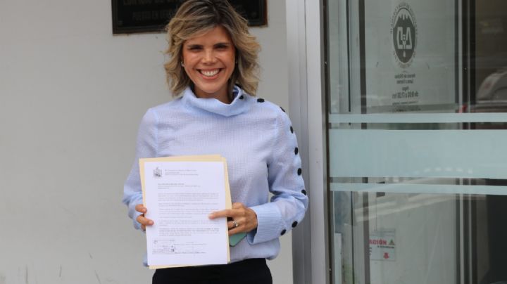 Claudia Caballero  pide a AyD mejorar servicio y atender fuga de agua en San Pedro