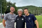 Bora Milutinovic visita El Barrial previo al Juego de Leyendas