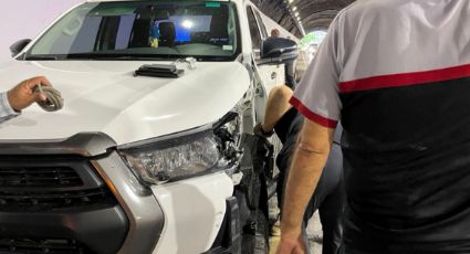 Choque entre tres vehículos colapsa vialidad del túnel de la Loma Larga en San Pedro