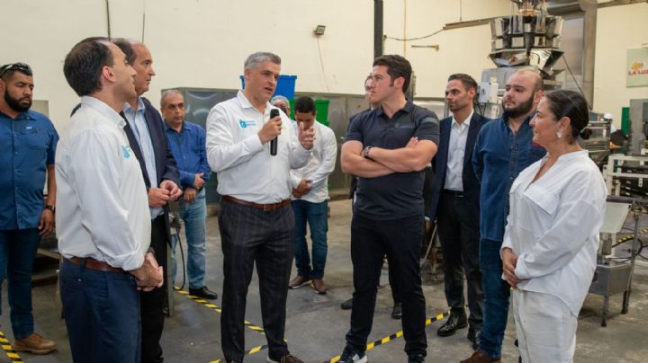 Créditos de Nuevo Impulso Nuevo León benefician a pymes, como tortillería La Luz