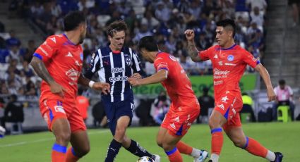 Rayados, con 10 hombres, se salva de perder contra Mazatlán