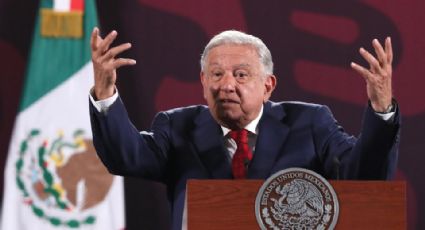 Hicimos todo lo posible: AMLO se despide de familiares de Ayotzinapa