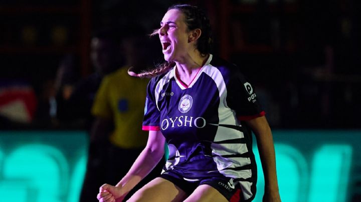 Pamela Verdirame anota el primer gol de la Queens League Américas