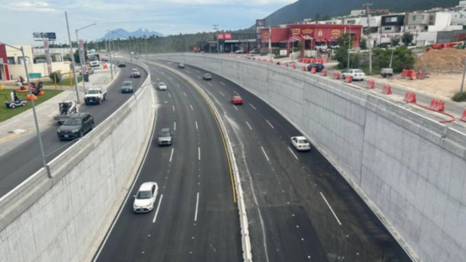 Avenida Paseo de los Leones, Monterrey.