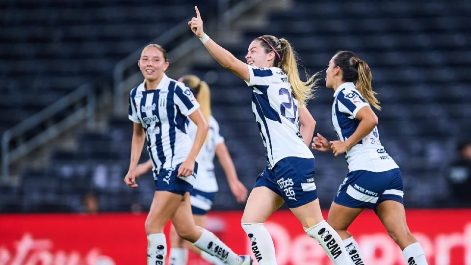 Fue en la victoria contra Mazatlán, que Martínez logró su primer gol.