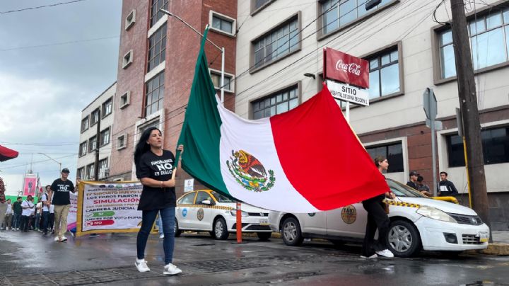 Vuelven a manifestarse contra reforma judicial en Monterrey