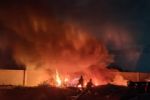 Se incendia corralón de Grúas Interestatales en Salinas Victoria