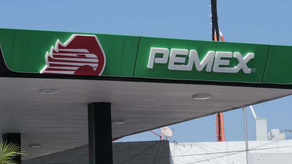 Gasolinera Pemex en Monterrey