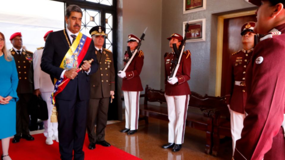 Estados Unidos, la Unión Europea y algunos países latinoamericanos negaron legitimidad a la toma de posesión de Nicolás Maduro, quien este viernes juró como presidente de Venezuela.