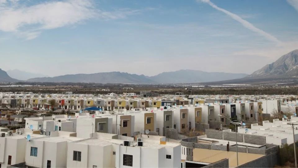 Proyecto vivienda impulsara la construcción de hogares dignos y erradicara las 'mini casas'.