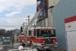Incendio en fábrica moviliza a Protección Civil y Bomberos en Monterrey