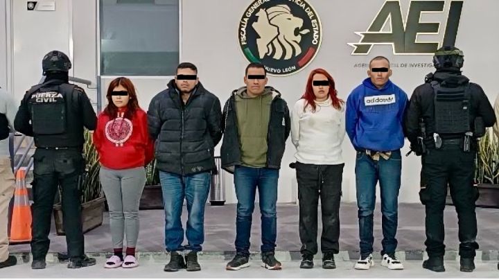 Detienen a cinco personas en Salinas Victoria; uno era buscado por feminicidio y secuestro
