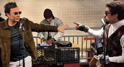 VIDEO: Bad Bunny canta junto a Jimmy Fallon en el Metro de Nueva York