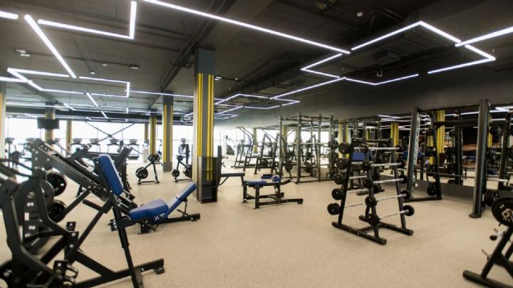Joven muere tras desvanecerse durante un calentamiento en un gimnasio de Ciudad de México