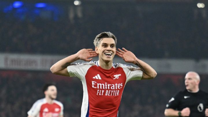 Arsenal remonta ante Tottenham y se acerca al Liverpool en la Premier League