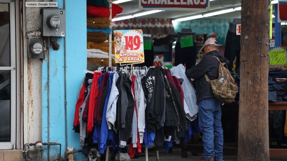 Personas buscan medidas para enfrentarse a las bajas temperaturas que se presentarán en NL