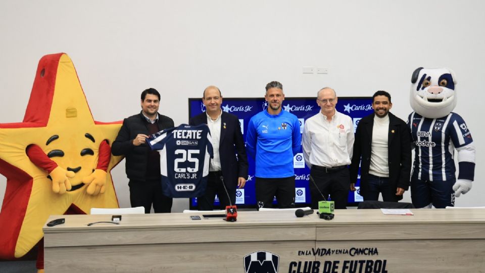 Rayados, Dibujando un Mañana y Carl's Jr. unen fuerzas por la niñez