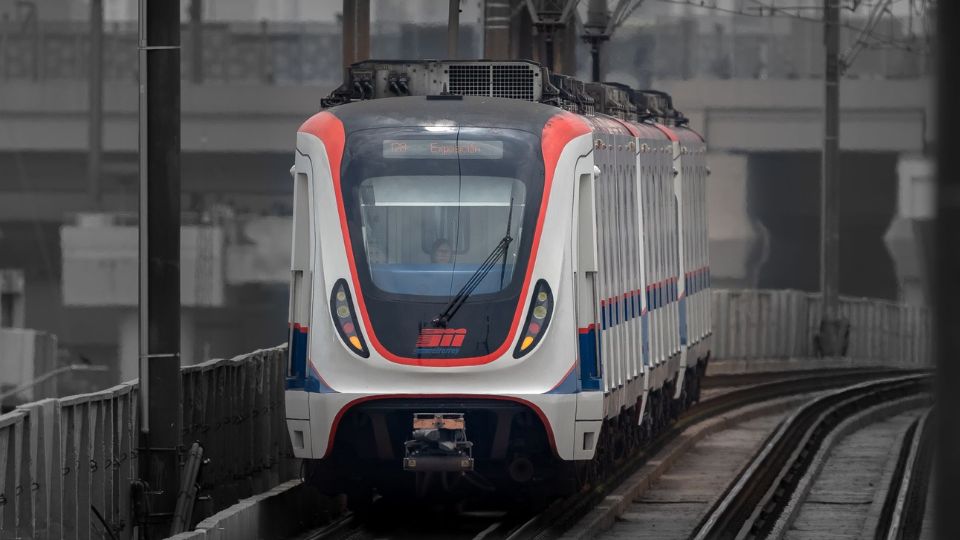 Tres de Metrorrey en circulación | Facebook / Metrorrey