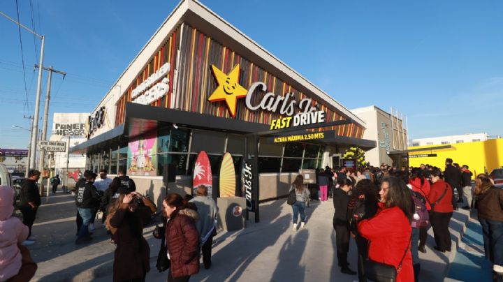 Una estrella vuelve a brillar: Carl’s Jr. renueva sucursal en Alfonso Reyes
