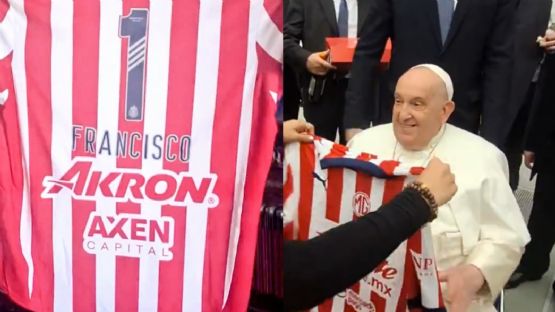 Aficionada de Chivas regala jersey al Papa Francisco ¿Llegará la bendición?