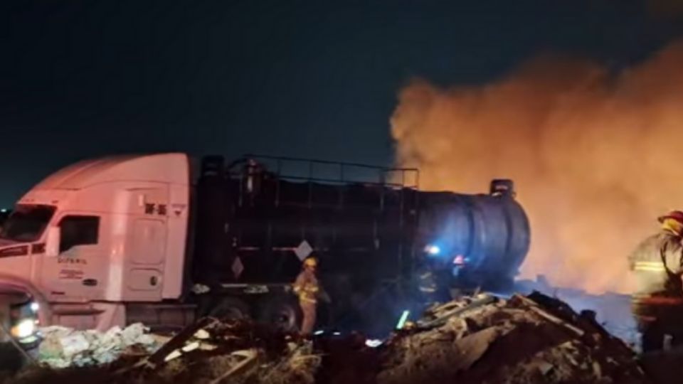 El accidente tuvo lugar en el kilómetro 14 de la carretera a Monclova, en territorio del municipio de El Carmen, Nuevo León.