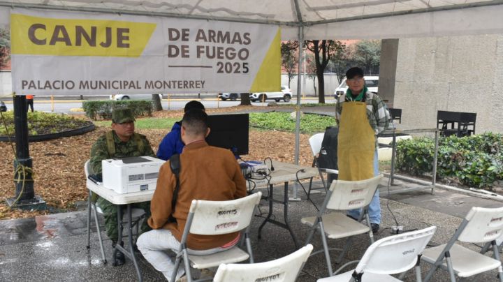 Monterrey dará vales de despensa por armas de fuego: Horario y lugar