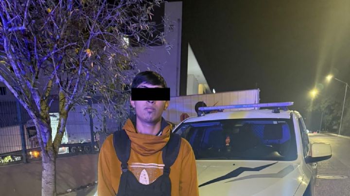 Detienen a joven por conducir motocicleta robada en San Pedro