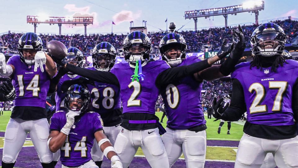 Ravens se coronó en la AFC al vencer a los Browns