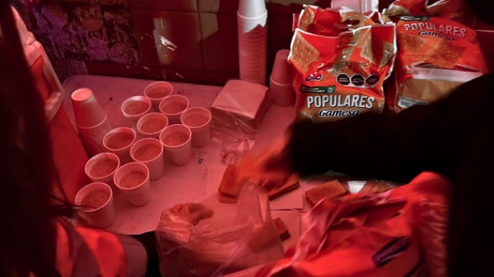 Operativo carrusel: Dan chocolate caliente y galletas en Guadalupe tras frío