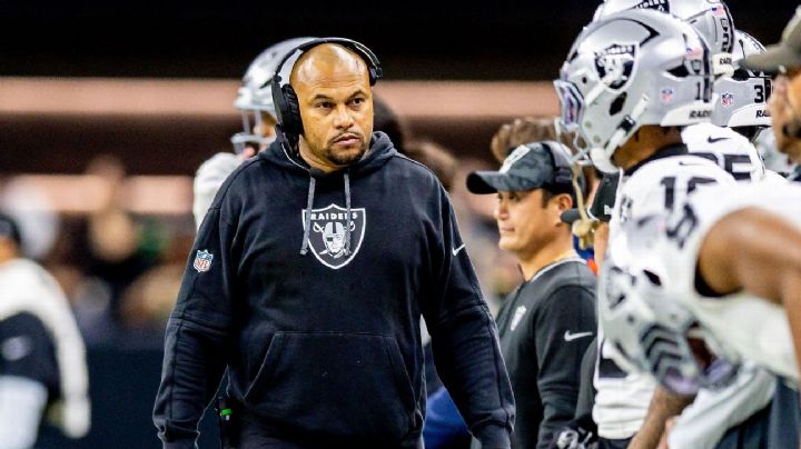 NFL: Las Vegas Raiders despiden a Antonio Pierce tras mala temporada