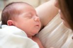 Estos son los nombre prohibidos para registrar a tu hijo en México
