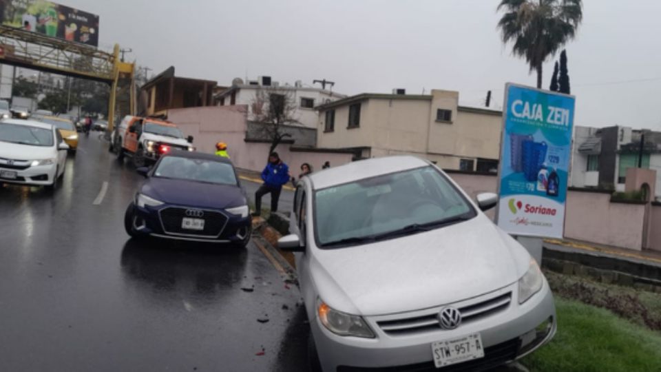 Uno de los accidentes viales registrados en Monterrey.