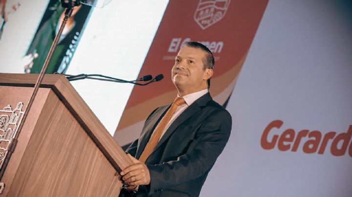 Primer Informe en El Carmen: resalta alcalde menos delitos y recuperación de servicios