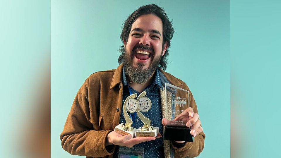 Chava Méndez gana tres premios gracias a cortometraje 'Lo Que Se Guarda'
